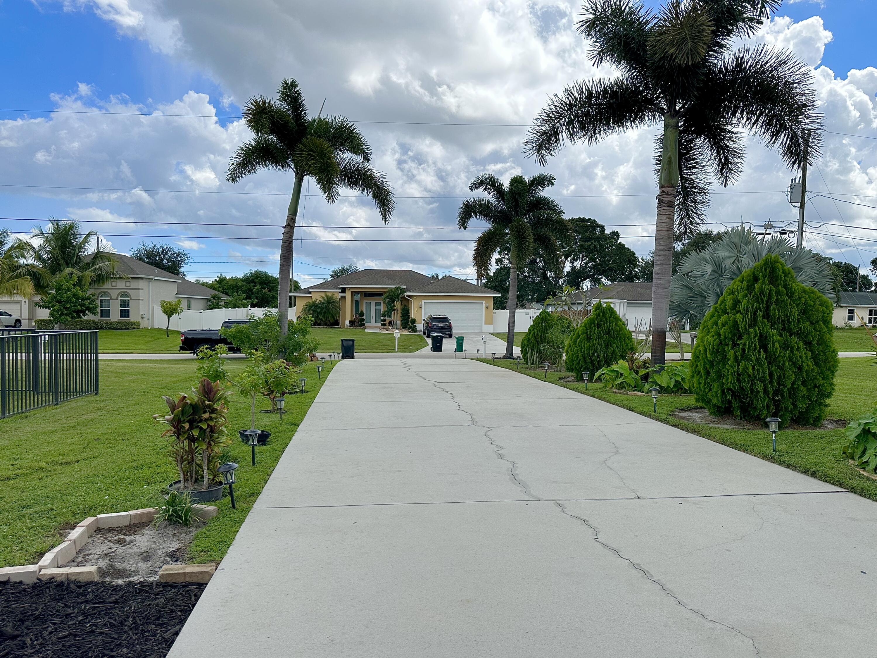 200 Southwest Ridgecrest Drive Port St. Lucie, FL 34953 - Photo 52 of 56 IMG_3998