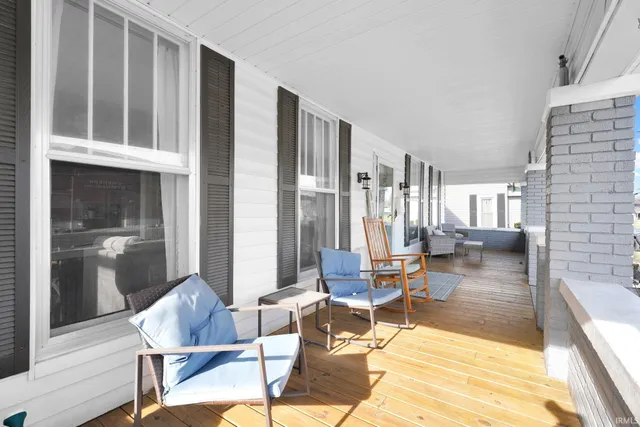 $225,000 | 425 North 9th Street, Mitchell, IN 47446