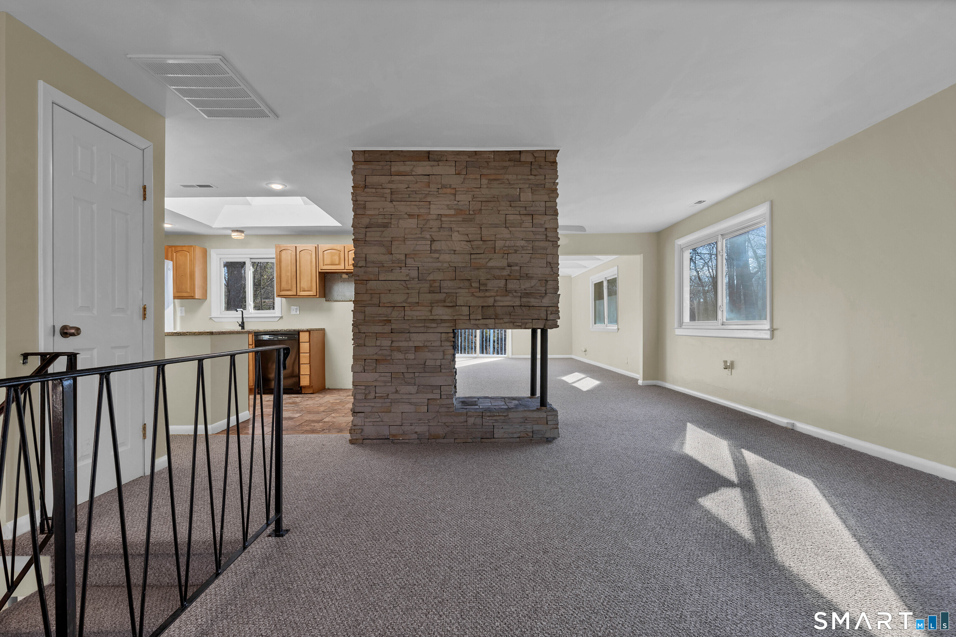 13 Victoria Lane Old Lyme, CT 06371 - Photo 12 of 38