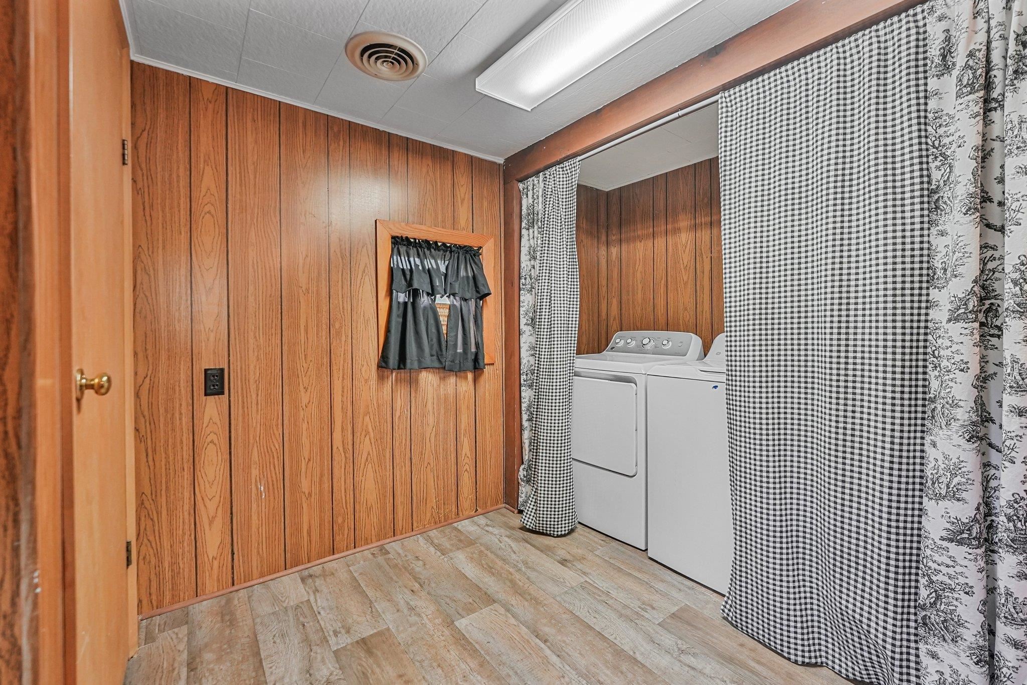 4507 Vance Road Traverse City, MI 49685 - Photo 27 of 39 1936170-4f9349e0-c73e-4ed7-babe-ce7f718b0cf5.JPG