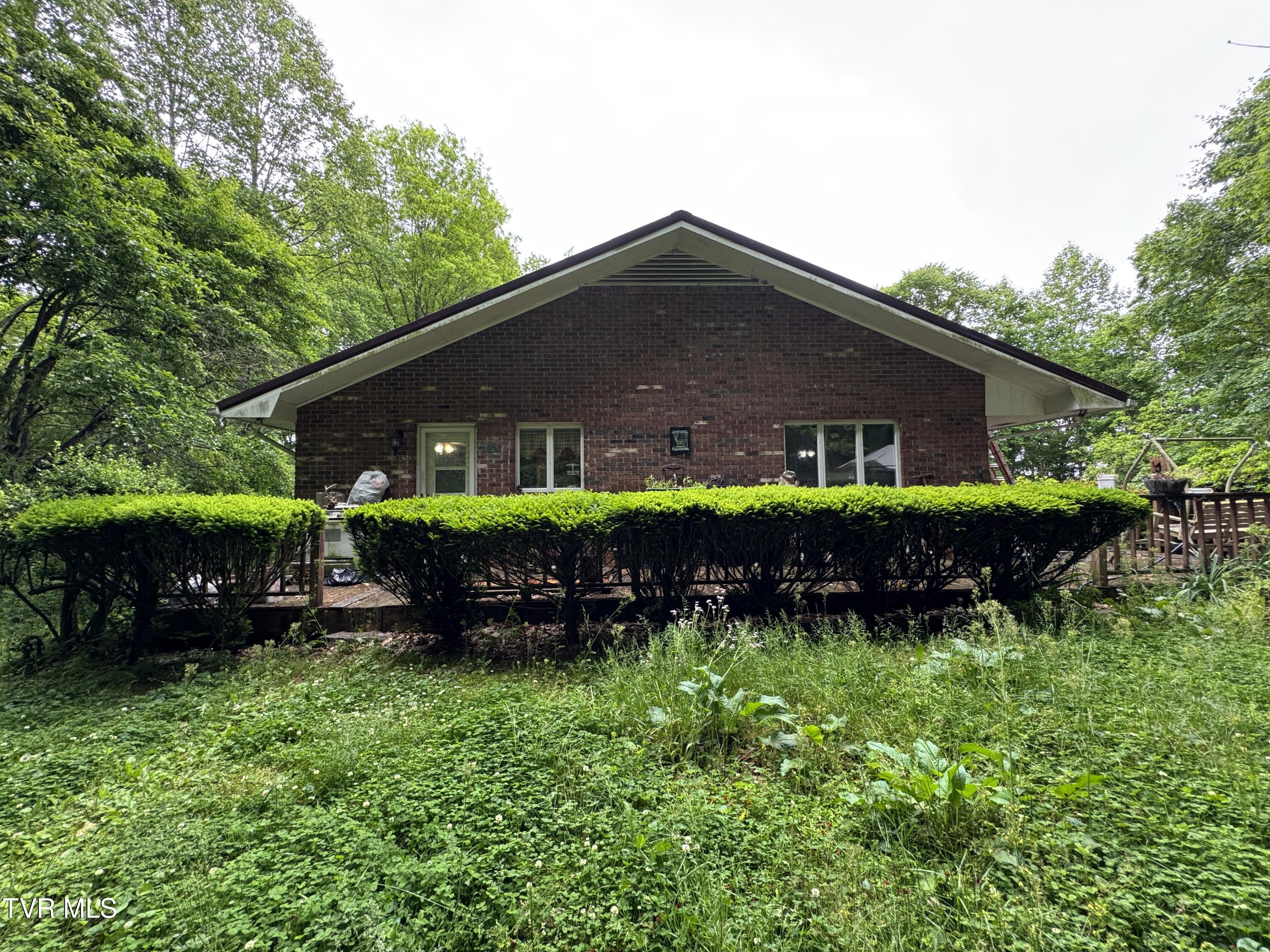 649 Sugar Run Road Jonesville, VA 24263 - Photo 5 of 31 LEFT SIDE VIEW