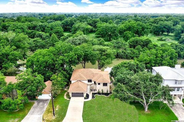 $799,000 | 48 River Oak Drive, Seguin, TX 78155