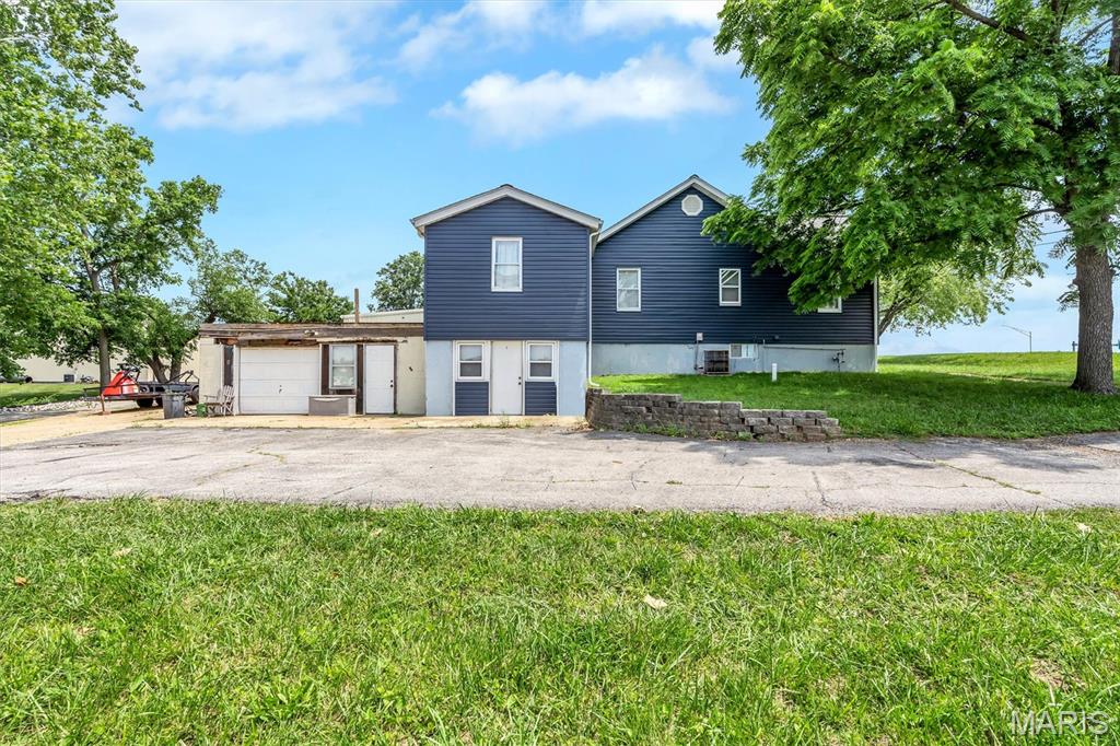 1521 Big Bill Road Arnold, MO 63010 - Photo 4 of 32