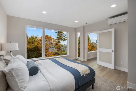 $2,375,000 | 1701 41st Avenue Southwest, Seattle, WA 98116