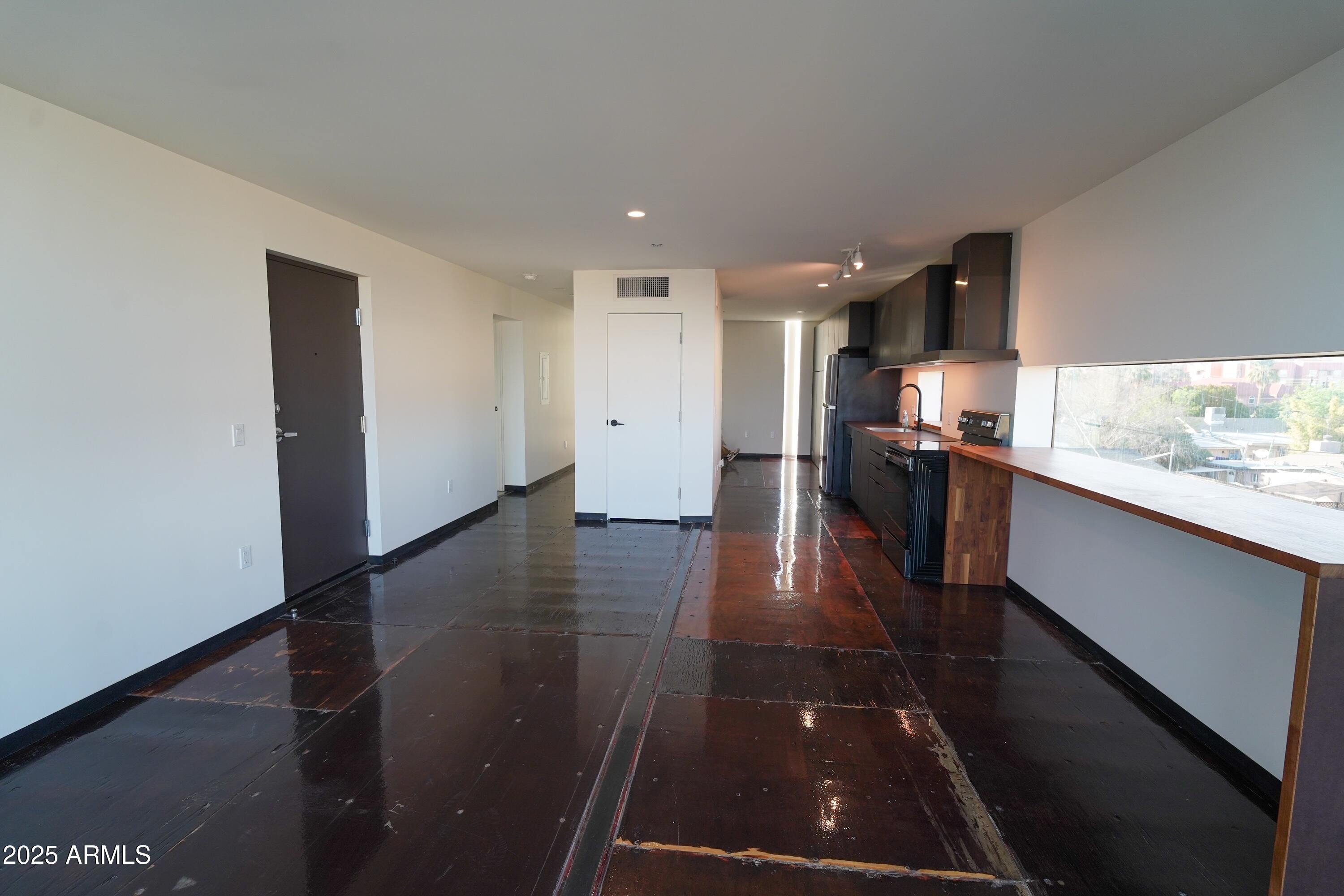 1436 South Terrace Road, Unit 301 Tempe, AZ 85281 - Photo 2 of 8 image2
