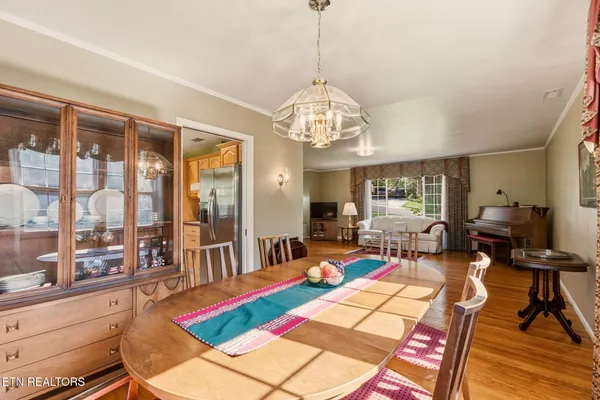 $525,000 | 5909 Weems Road, Knoxville, TN 37918