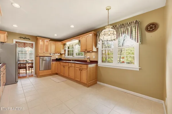 $525,000 | 5909 Weems Road, Knoxville, TN 37918