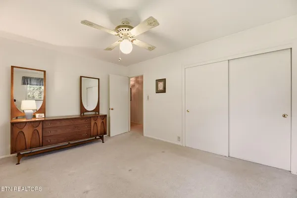 $525,000 | 5909 Weems Road, Knoxville, TN 37918