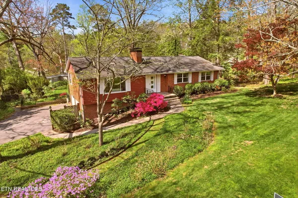 $525,000 | 5909 Weems Road, Knoxville, TN 37918