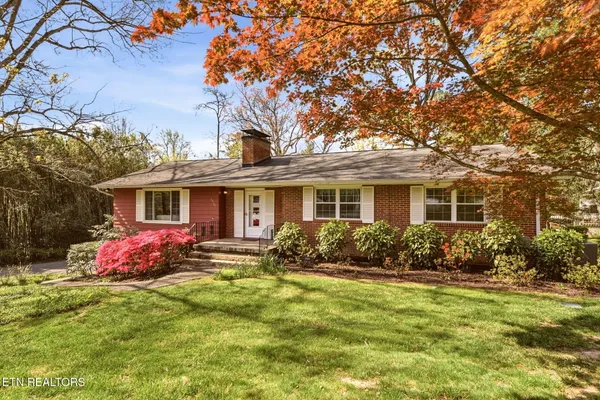 $525,000 | 5909 Weems Road, Knoxville, TN 37918