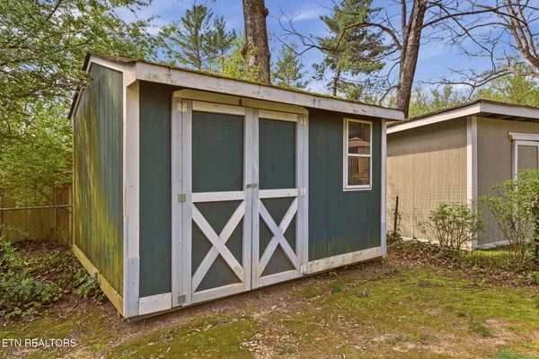 $525,000 | 5909 Weems Road, Knoxville, TN 37918
