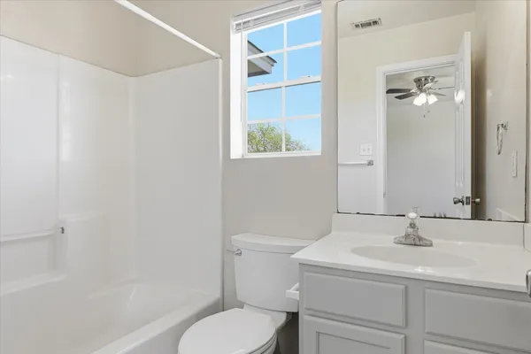 $2,600 | 885 Sagewood Trail, San Marcos, TX 78666