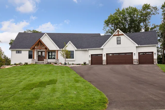 $1,529,000 | 2374 Swedish Drive Northeast, Ham Lake, MN 55304