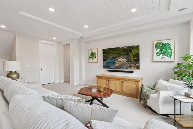 $1,529,000 | 2374 Swedish Drive Northeast, Ham Lake, MN 55304