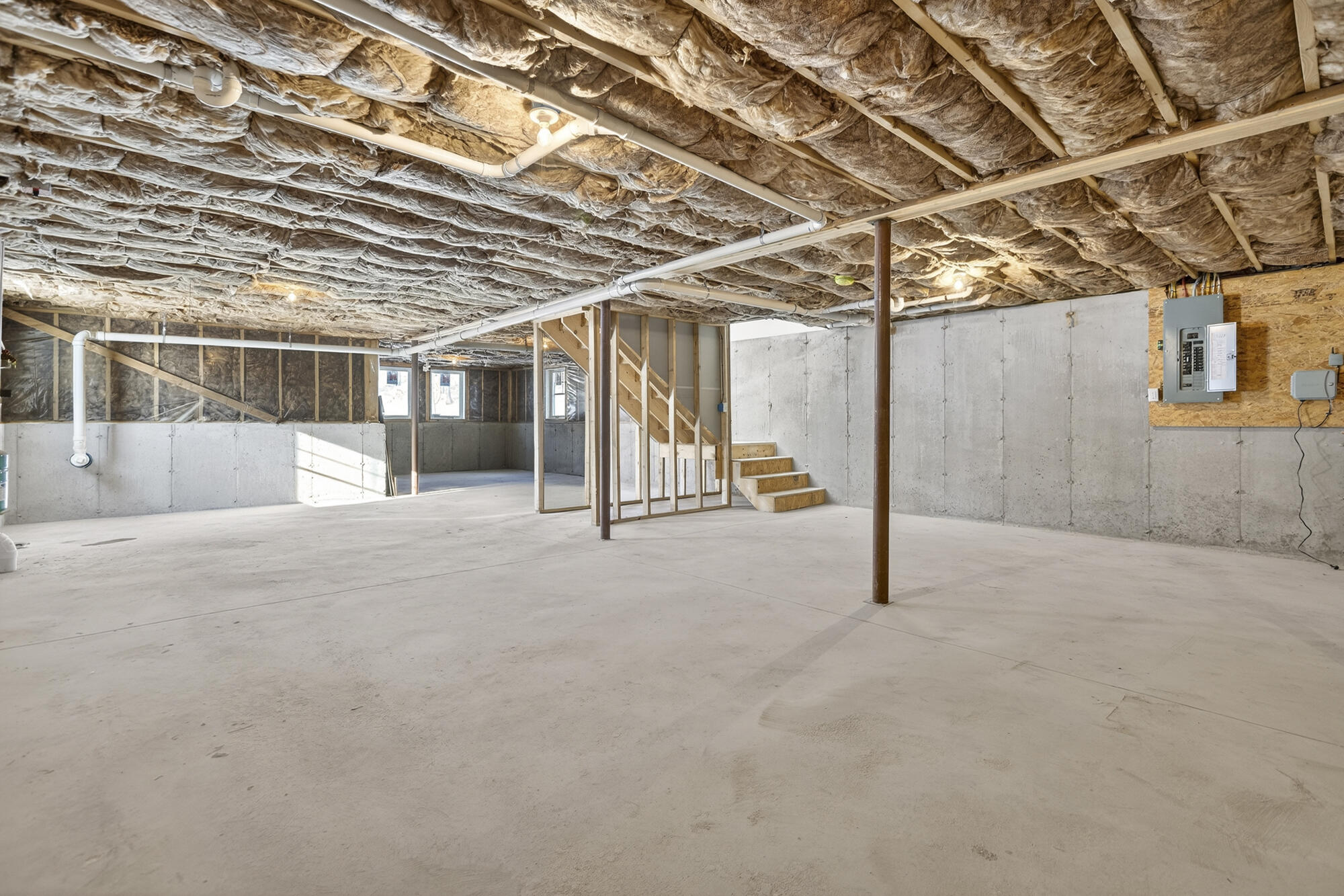 17 Feldspar Lane, Unit 9 Cumberland Center, ME 04021 - Photo 24 of 32 17 Feldspar_W5_31