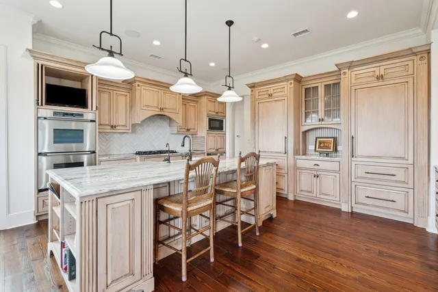 $3,850,000 | 8 Seagrass Lane, Isle of Palms, SC 29451