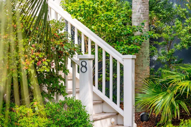 $3,850,000 | 8 Seagrass Lane, Isle of Palms, SC 29451
