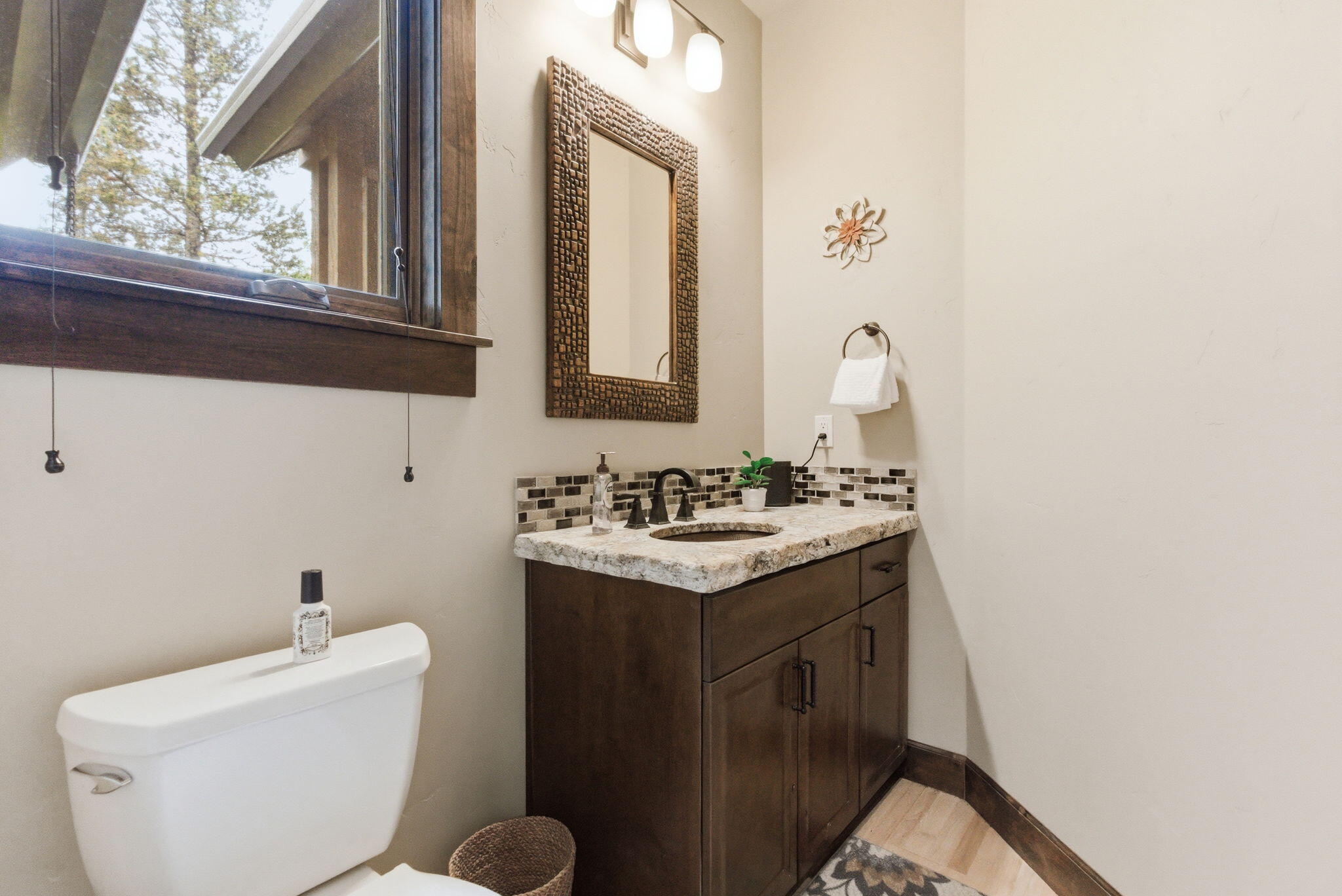 56346 Fireglass Loop Bend, OR 97707 - Photo 20 of 52 25-web-or-mls-Riley_Visuals_025