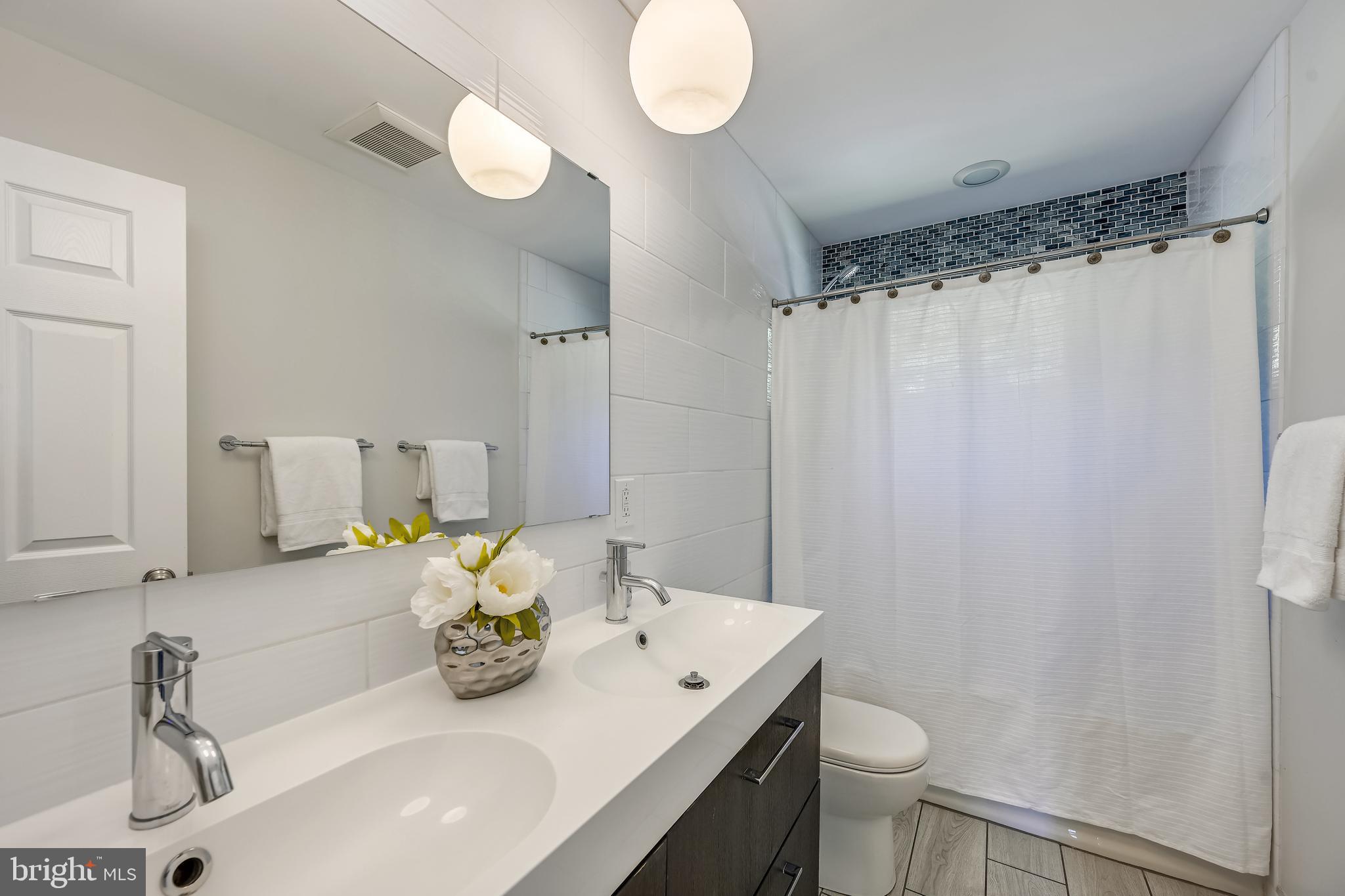3776 Church Road Ellicott City, MD 21043 - Photo 21 of 47 Beautiful Main Level Bathroom