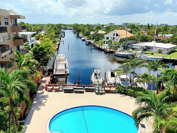 $4,000 | 1421 South Ocean Boulevard, Unit 318, Pompano Beach, FL 33062