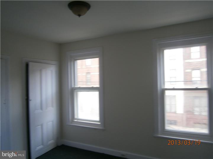 1832 Master Street Philadelphia, PA 19121 - Photo 6 of 10 Gallery Image 6