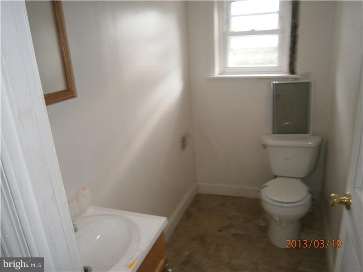 1832 Master Street Philadelphia, PA 19121 - Photo 7 of 10 Gallery Image 7