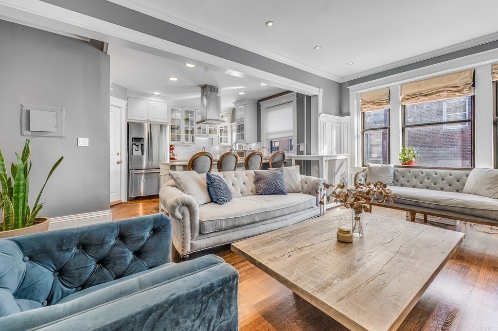 378 Riverway, Unit 6 Boston, MA 02115 - Photo 1 of 16