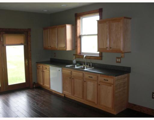 37 Boone Road Washington, PA 15301 - Photo 11 of 15 Kitchen.