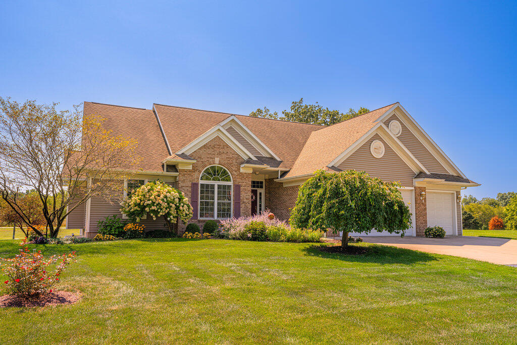 5126 Becht Road Coloma, MI 49038 - Photo 1 of 33 001_dsc09212-hdr_930