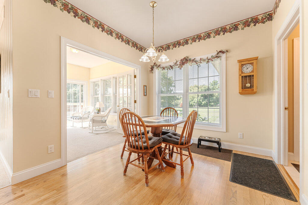 5126 Becht Road Coloma, MI 49038 - Photo 6 of 33 019_dsc08899-hdr_947