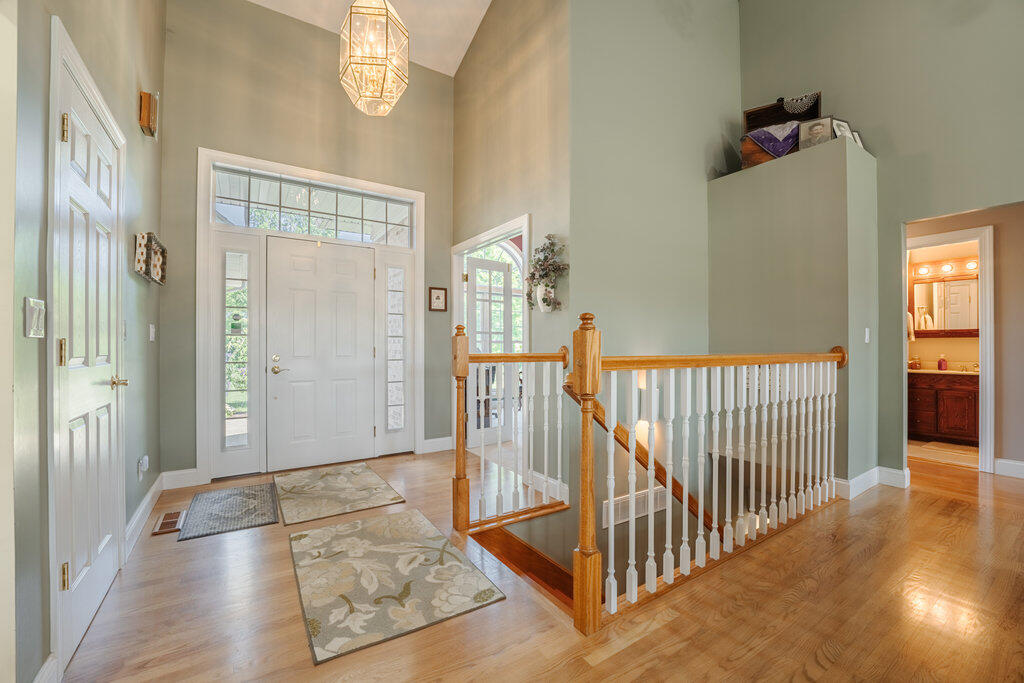 5126 Becht Road Coloma, MI 49038 - Photo 9 of 33 014_dsc08984-hdr_686