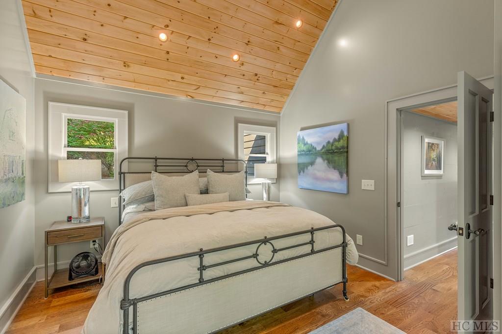 376 Old Orchard Road Highlands, NC 28741 - Photo 23 of 42 Gallery Image 23