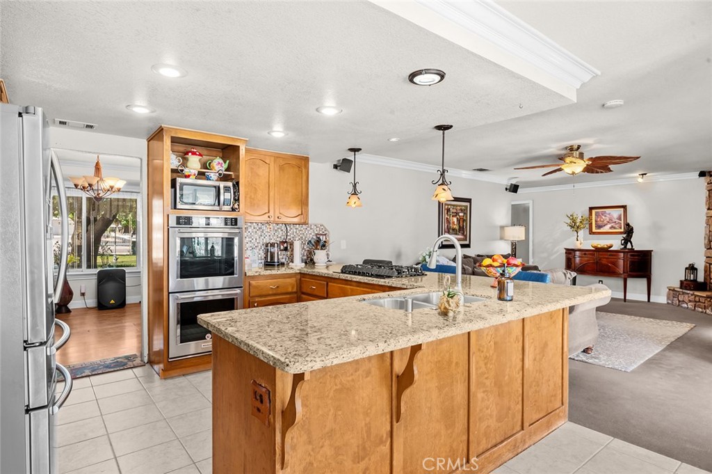 15093 Mandan Road Apple Valley, CA 92307 - Photo 16 of 56