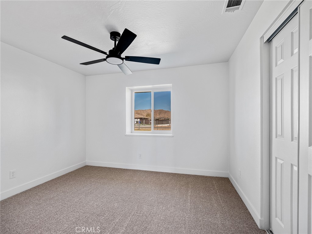 16548 Quinnault Road Apple Valley, CA 92307 - Photo 24 of 38