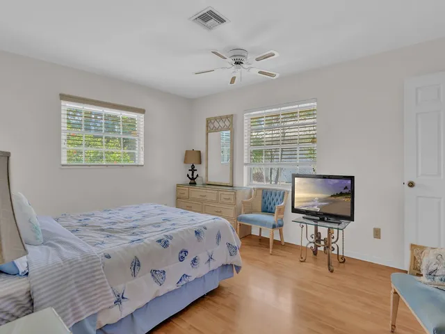 $9,500 | 1965 Anglers Cove, Vero Beach, FL 32963