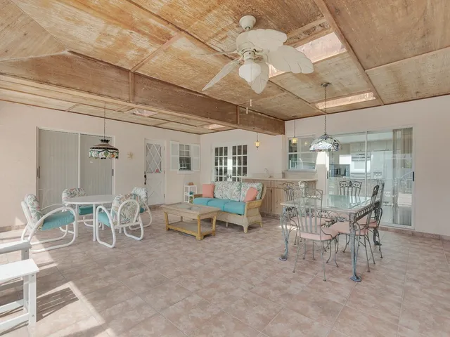 $9,500 | 1965 Anglers Cove, Vero Beach, FL 32963