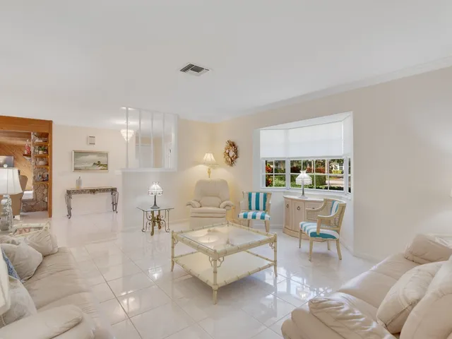 $9,500 | 1965 Anglers Cove, Vero Beach, FL 32963