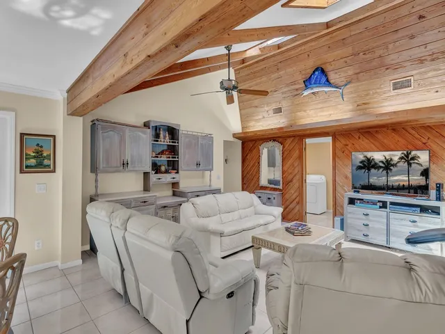 $9,500 | 1965 Anglers Cove, Vero Beach, FL 32963