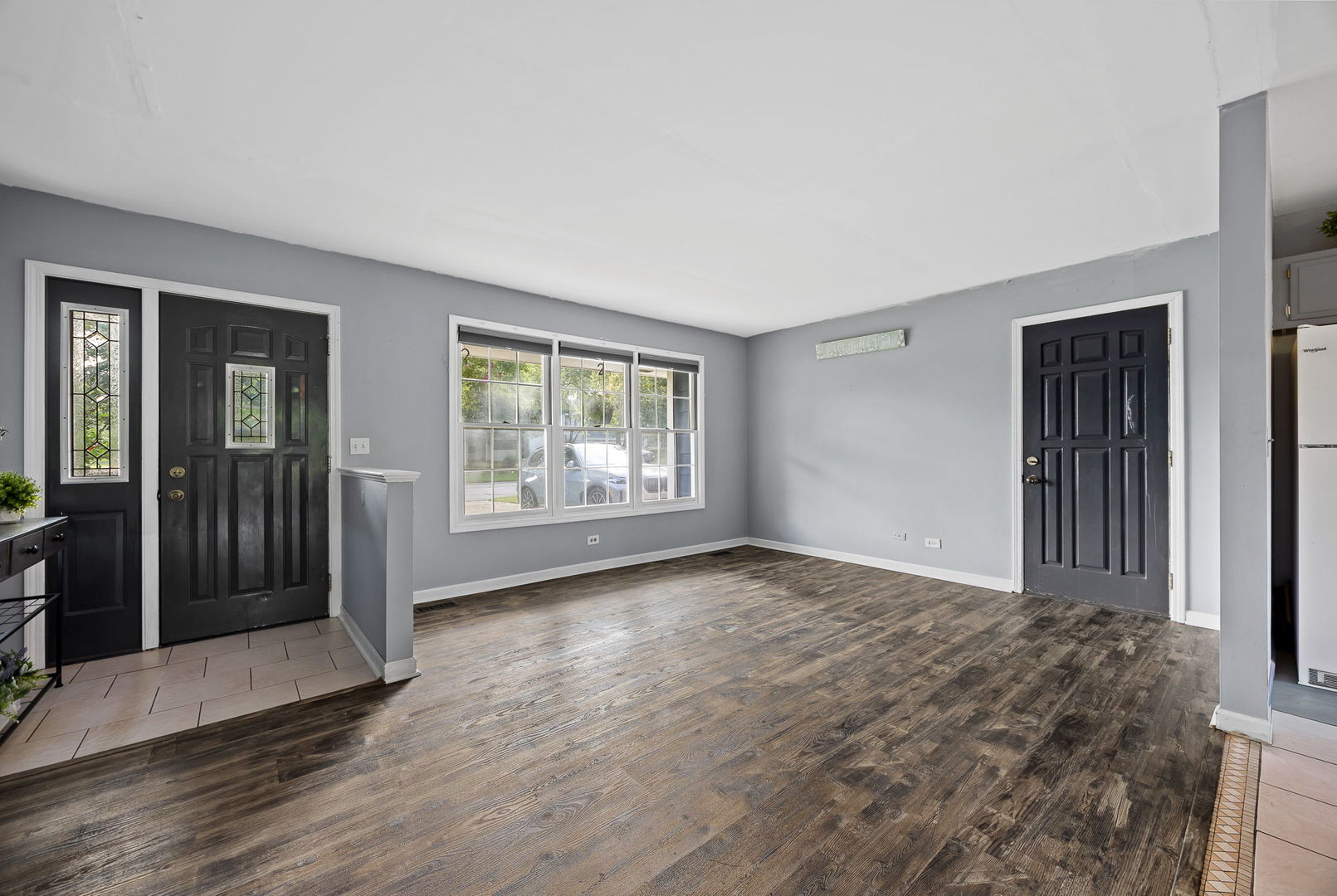 229 North Schmidt Road Bolingbrook, IL 60440 - Photo 5 of 31 Gallery Image 5