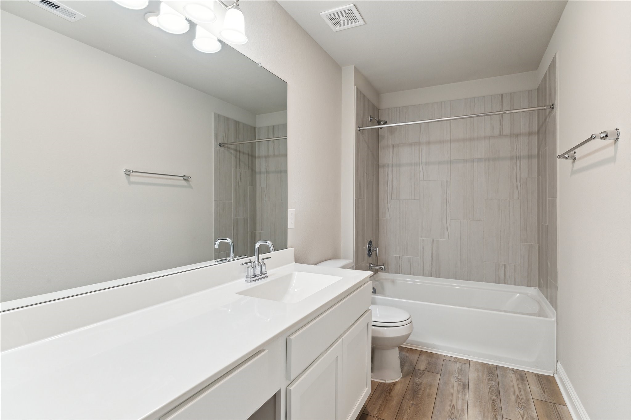 17108 Coneflower Place Conroe, TX 77385 - Photo 14 of 27 Full Bathroom #3 which is located on the second floor.