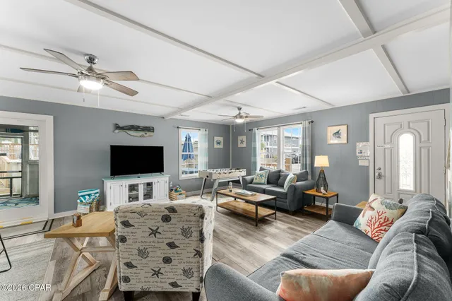 $650,000 | 5722 Pinetree Avenue, Panama City Beach, FL 32408