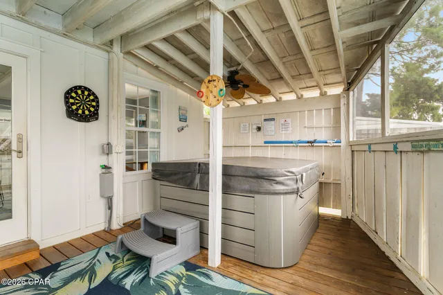 $650,000 | 5722 Pinetree Avenue, Panama City Beach, FL 32408