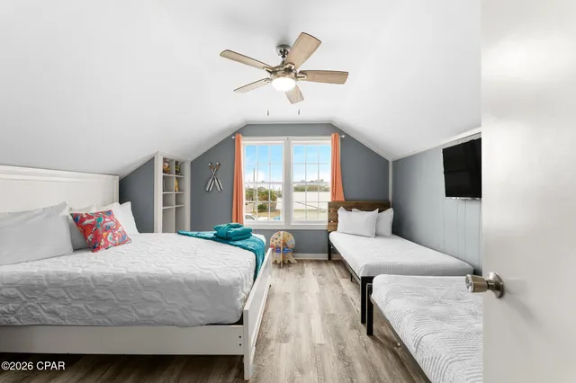 $650,000 | 5722 Pinetree Avenue, Panama City Beach, FL 32408