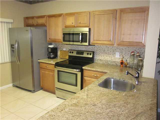 6641 Via Regina, Unit 5 Boca Raton, FL 33433 - Photo 4 of 21 Additional Photo
