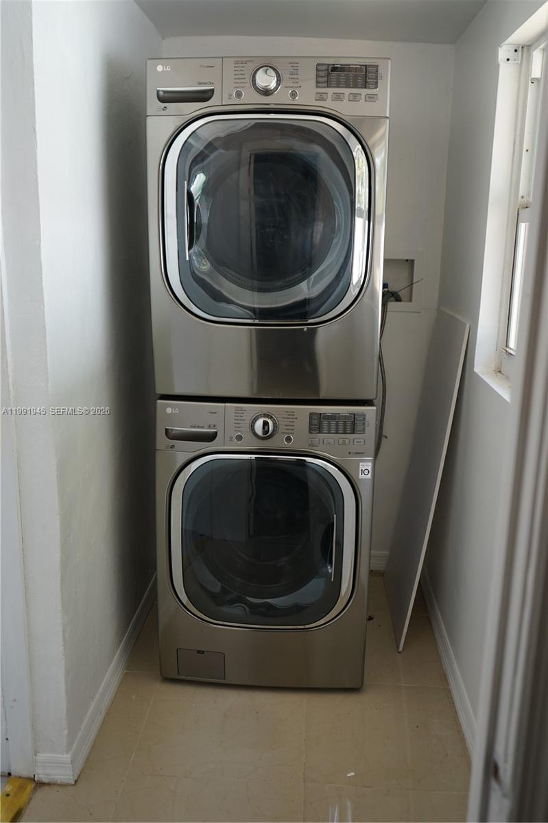 12455 Southwest 185th Terrace Miami, FL 33177 - Photo 25 of 46