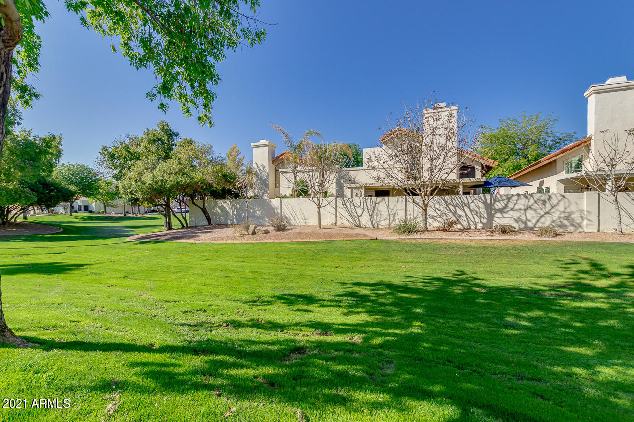 1825 East Ranch Road Tempe, AZ 85284 - Photo 29 of 29 AND THE HOMES BACKS TO A GREENBELT!!!