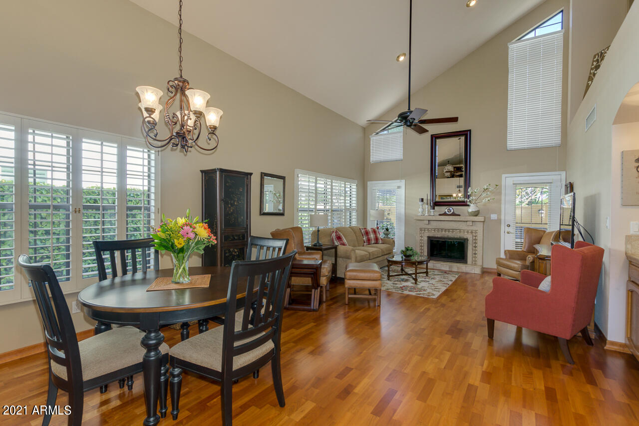 1825 East Ranch Road Tempe, AZ 85284 - Photo 5 of 29 HUGE OPEN GREAT ROOM & DINING
