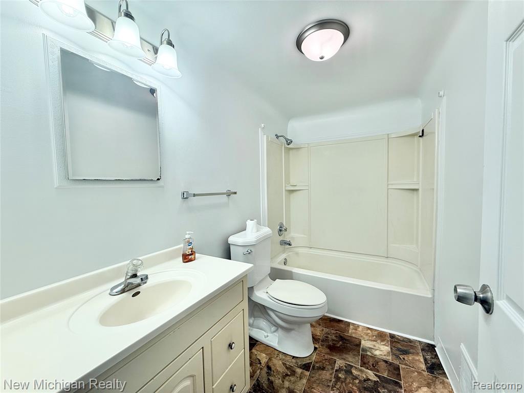 2020 West Hurd Road Clio, MI 48420 - Photo 16 of 20