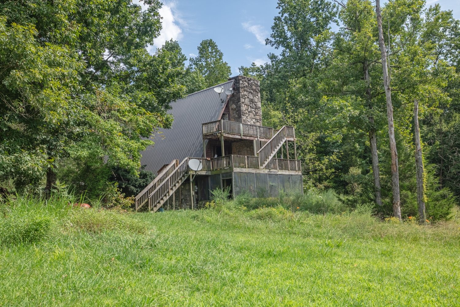 156 Tracy Road Hohenwald, TN 38462 - Photo 3 of 35 Gallery Image 3
