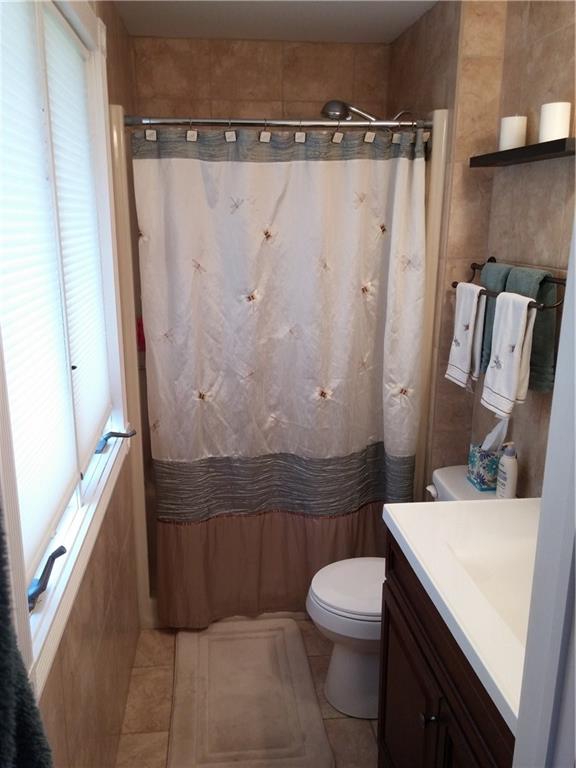 390 Richard Road Wexford, PA 15090 - Photo 15 of 21 Master bath has newer vanity
